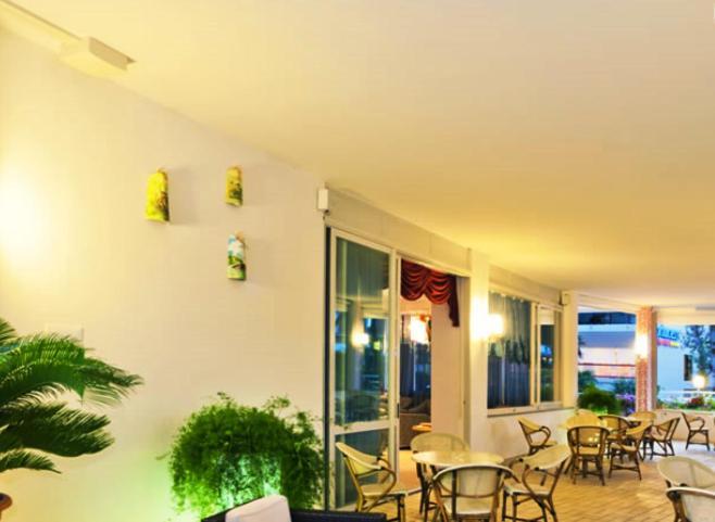 Hotel Gimm Bibione Exteriör bild